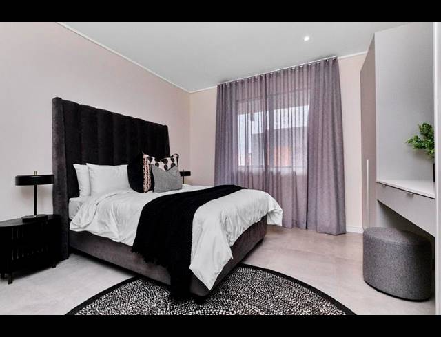 1 BEDROOM PROPERTY TO RENT IN HYDE PARK